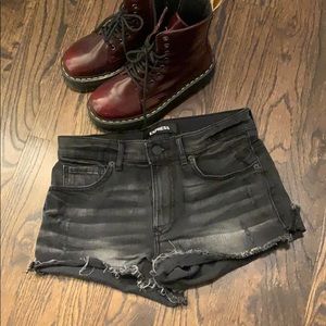 Express black short like new hi-rise